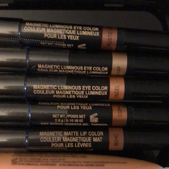 Nudestix Nude Gold 6PC Glam Palette Magnetic Eye and Lip Color Set Sealed NIB - Picture 6 of 16